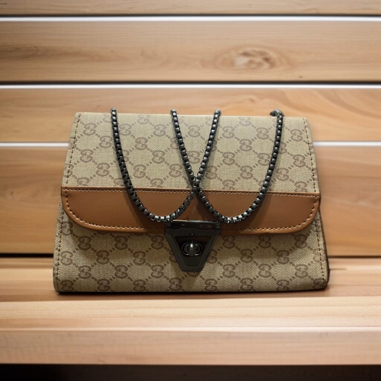 Elegant Luxury Box Bag Handbag | Premium Ladies Shoulder Bag, Buy Trendy Women’s Handbags Online – Affordable Luxury in Every Bag